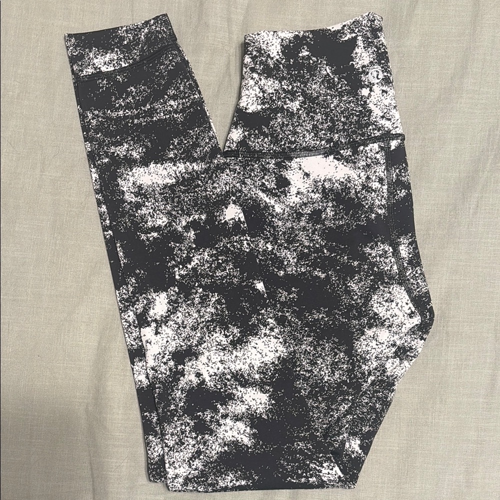 lululemon athletica Black and White Leggings